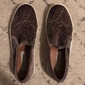 steve madden slip ons